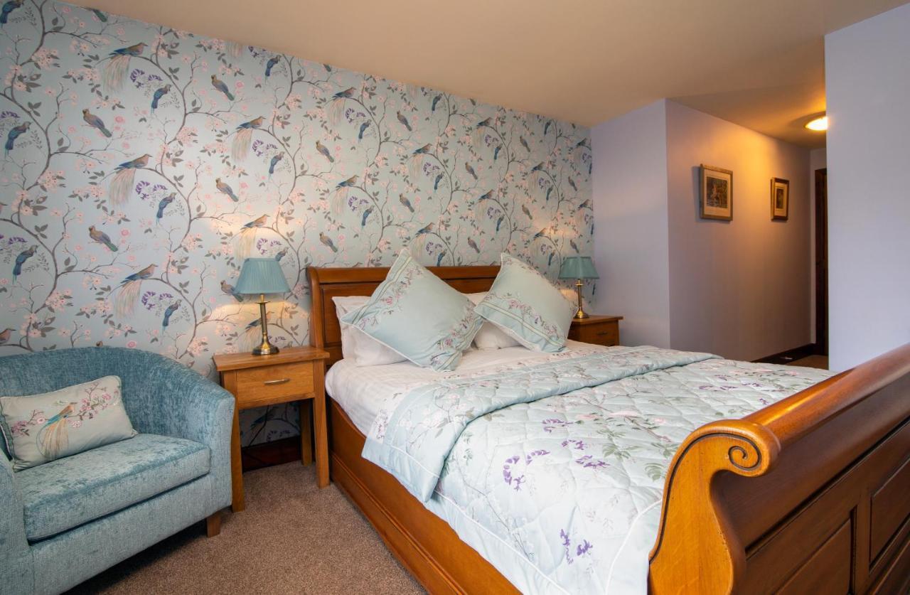 The Auld Kirk Bed & Breakfast Ballater Exterior photo
