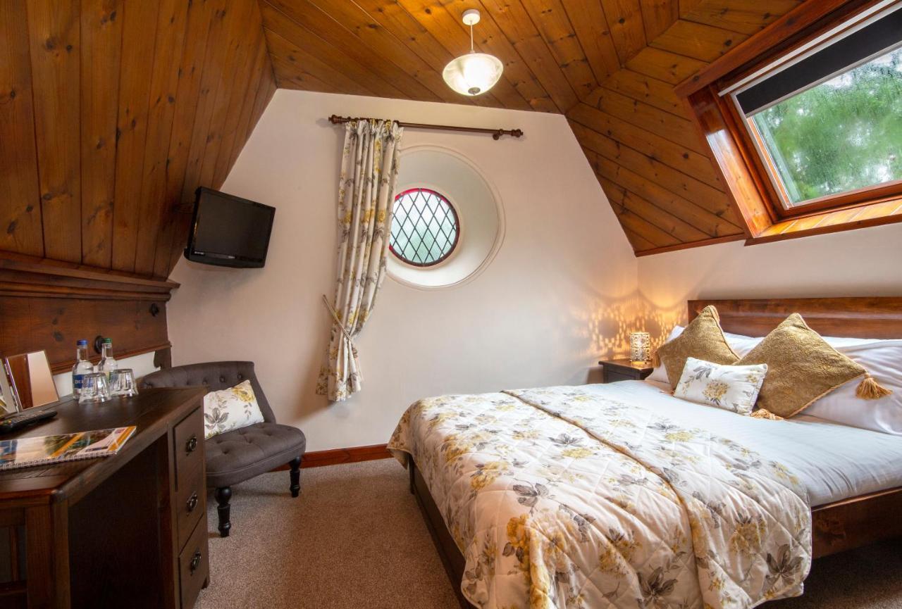 The Auld Kirk Bed & Breakfast Ballater Exterior photo