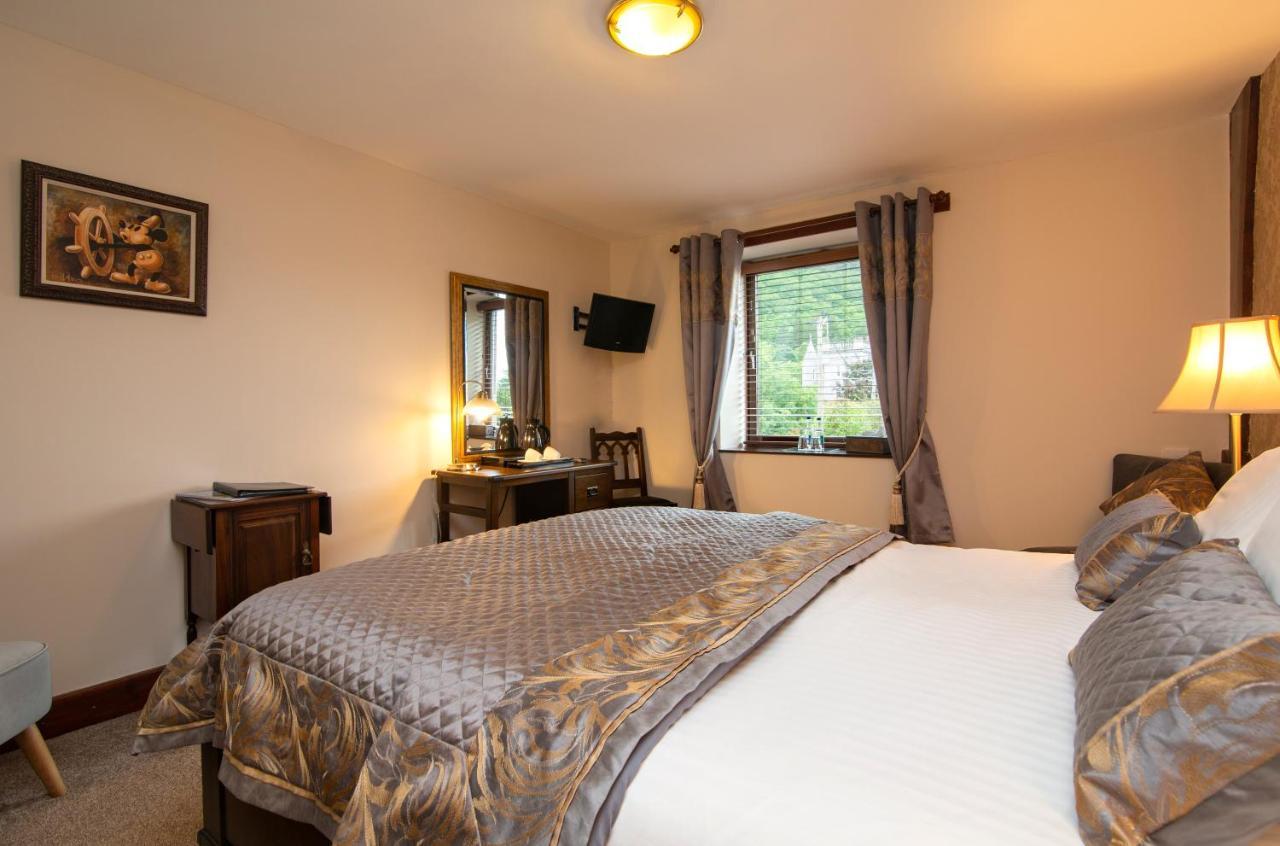 The Auld Kirk Bed & Breakfast Ballater Exterior photo