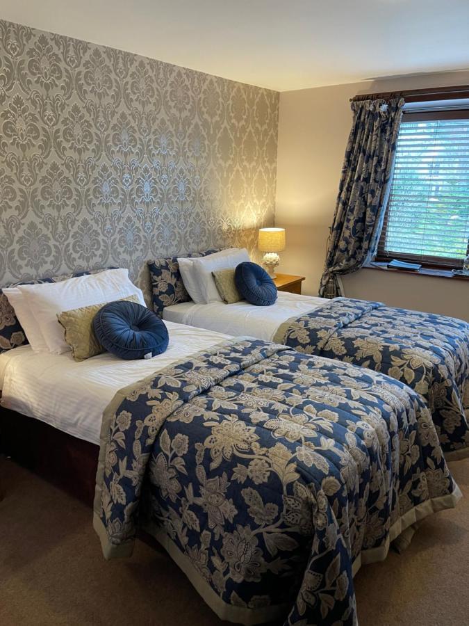 The Auld Kirk Bed & Breakfast Ballater Exterior photo